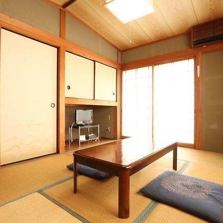 Yunomoto Onsen Hotel Miyakonojō Buitenkant foto
