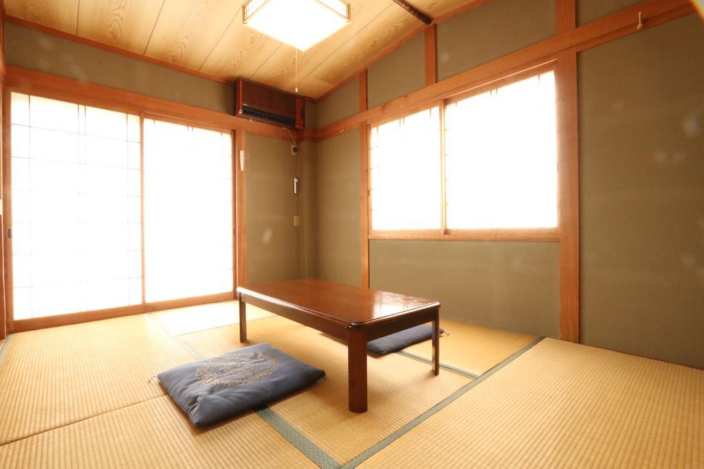 Yunomoto Onsen Hotel Miyakonojō Buitenkant foto