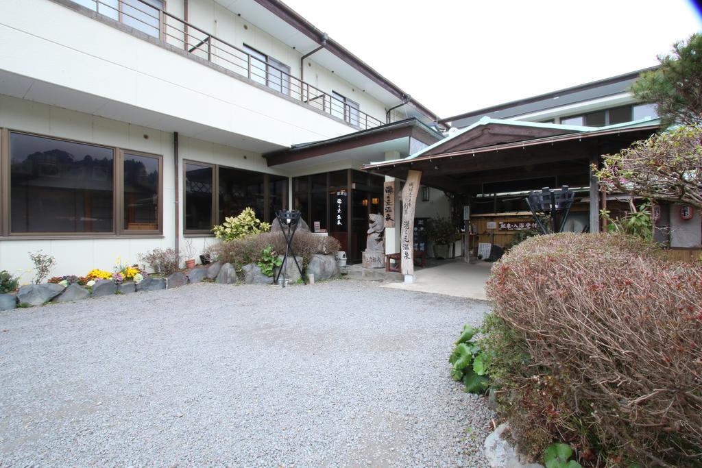 Yunomoto Onsen Hotel Miyakonojō Buitenkant foto