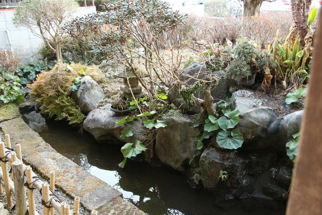 Yunomoto Onsen Hotel Miyakonojō Buitenkant foto